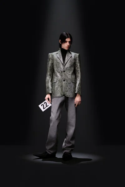Look 22
